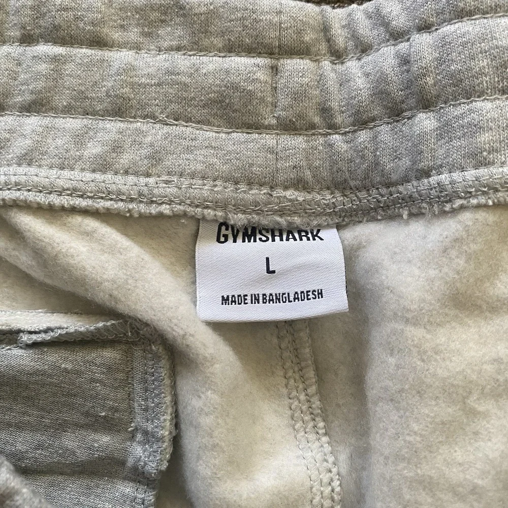 Gymshark Light Gray Men’s Joggers